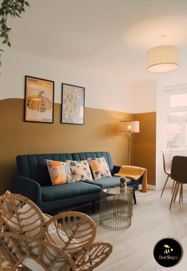 Bee Stays - Caldecott House Manchester Bagian luar foto